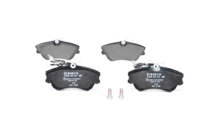 Jeu de 4 plaquettes de frein BOSCH 0 986 424 451
