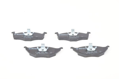 Jeu de 4 plaquettes de frein BOSCH 0 986 424 502