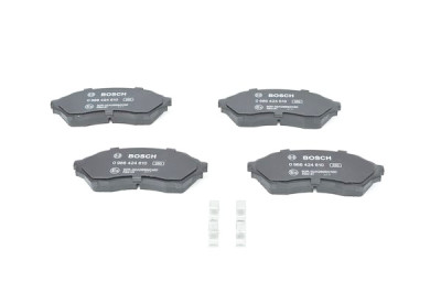 Jeu de 4 plaquettes de frein BOSCH 0 986 424 610