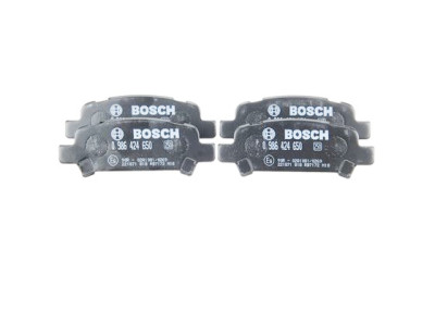 Jeu de 4 plaquettes de frein BOSCH 0 986 424 650