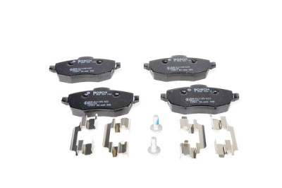 Jeu de 4 plaquettes de frein BOSCH 0 986 424 793