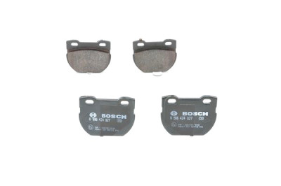 Jeu de 4 plaquettes de frein BOSCH 0 986 424 827
