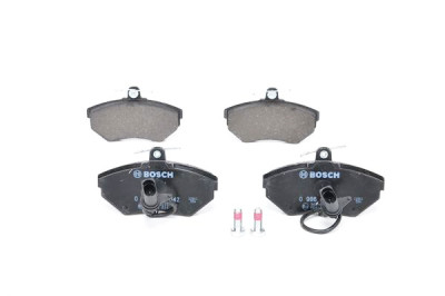 Jeu de 4 plaquettes de frein BOSCH 0 986 494 042