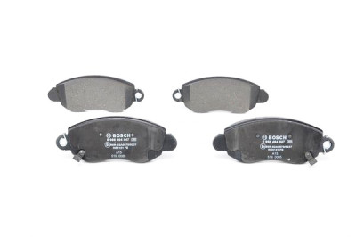 Jeu de 4 plaquettes de frein BOSCH 0 986 494 047