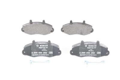 Jeu de 4 plaquettes de frein BOSCH 0 986 494 292
