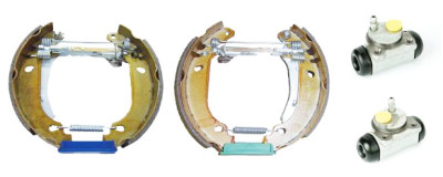 Jeu de mâchoires de frein BREMBO KIT &amp; FIT K 68 038