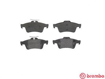 Jeu de 4 plaquettes de frein BREMBO P 24 148
