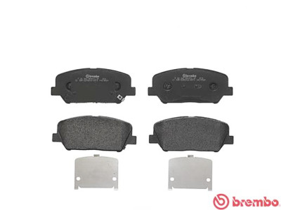 Jeu de 4 plaquettes de frein BREMBO P 30 065