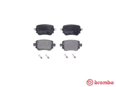 Jeu de 4 plaquettes de frein BREMBO P 85 135