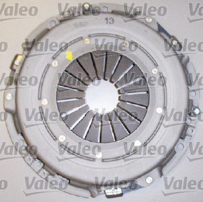 Kit d'embrayage VALEO 826254