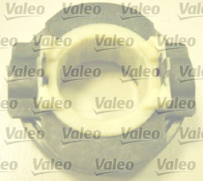 Kit d'embrayage VALEO 826363