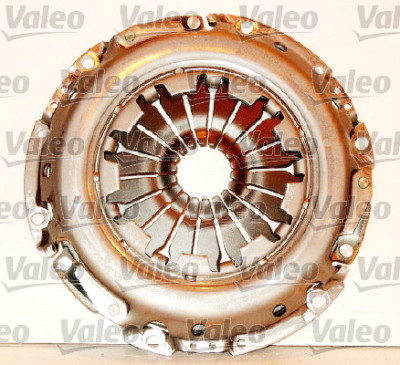 Kit d'embrayage VALEO 826493