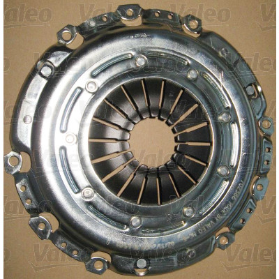 Kit d'embrayage VALEO 826507