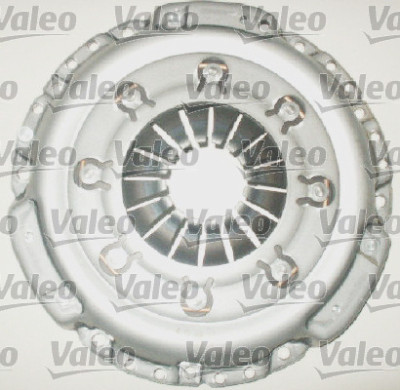 Kit d'embrayage VALEO 826532
