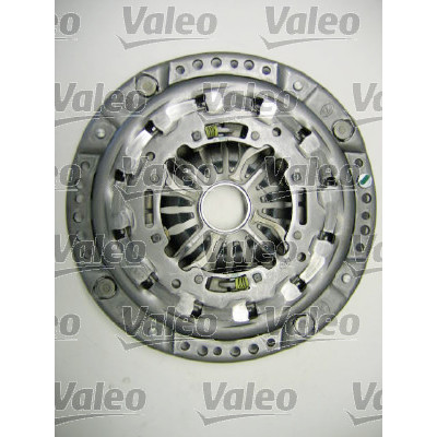 Kit d'embrayage VALEO 826650