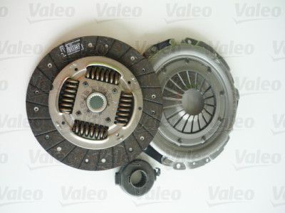 Kit d'embrayage VALEO 826702