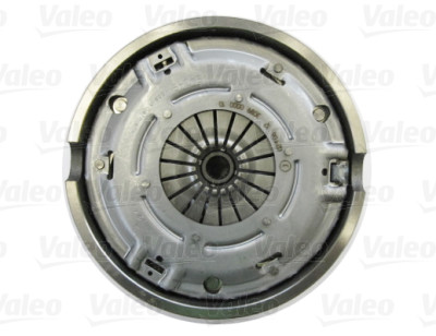 Kit d'embrayage VALEO 826803