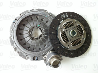 Kit d'embrayage VALEO 826880
