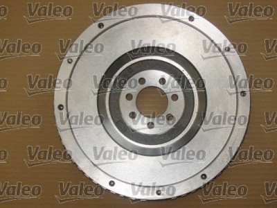 Kit d'embrayage VALEO 835048