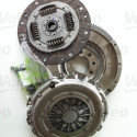 Kit d&#39;embrayage KIT4P. Conversion d&#39;un volant bimasse en volant monomasse VALEO 835061