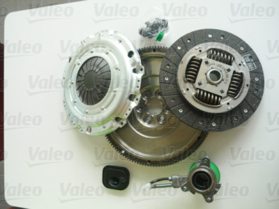 Kit d'embrayage KIT4P. Conversion d'un volant bimasse en monomasse VALEO 845006