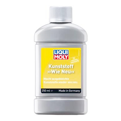 Produit d'entretien pour plastiques