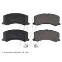 Jeu de 4 plaquettes de frein BLUEPRINT ADK84220