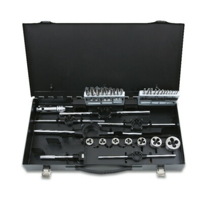 Assortiment de tarauds et filières en acier HSS et accessoires filetés métriques en coffret métal