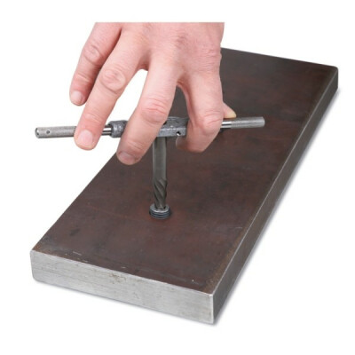 Jeu de 5 extracteurs coniques pour vis et goujons cassés en acier allié en coffret