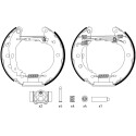 Jeu de mâchoires de frein HELLA 8DB 355 004-401