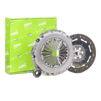 Kit d'embrayage VALEO 826740