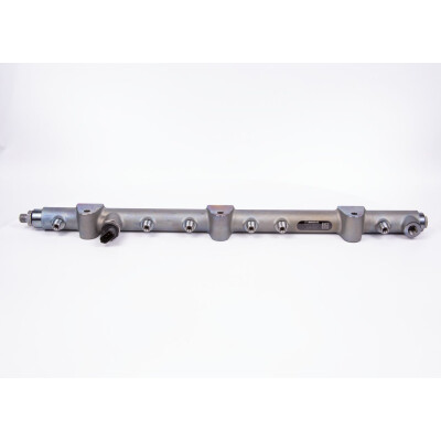 Tube de distributeur, carburant