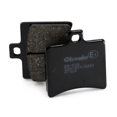 PLAQUETTES DE FREIN BREMBO 07020